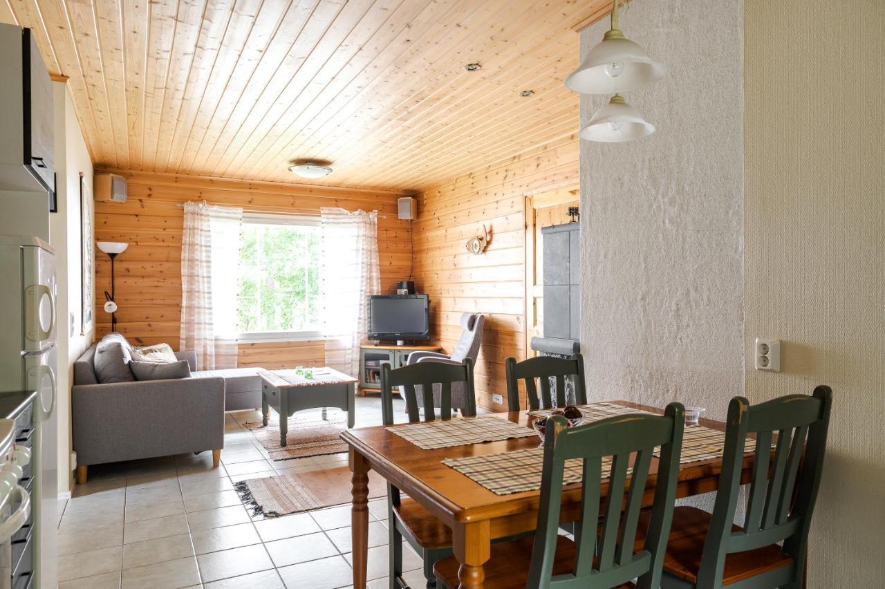 Hotel Kujanpaeae | Paajoen Vuokramoekit à Himos Extérieur photo